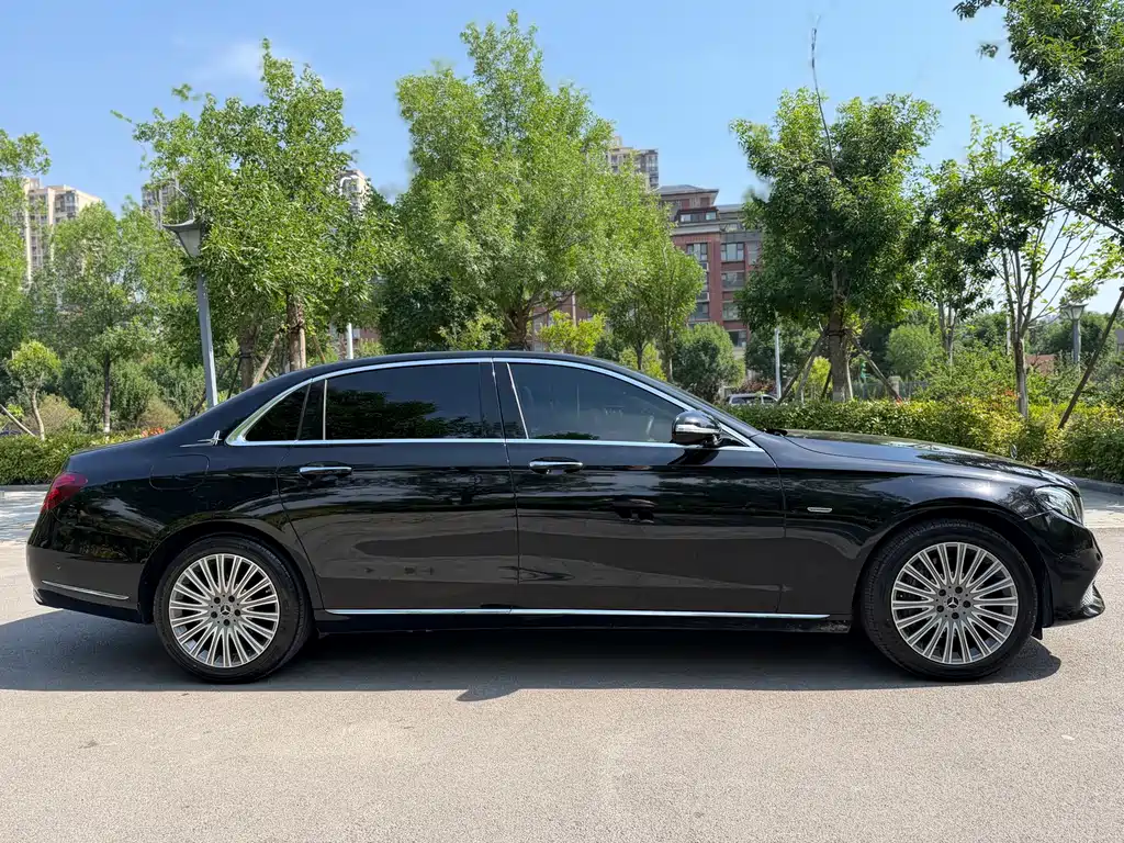 Mercedes-Benz E-Class E 2020 E 300 L
