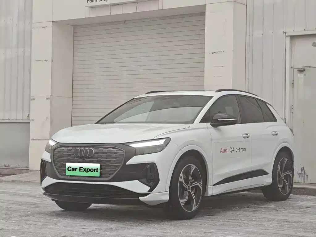 Audi Q4 e-tron 2024