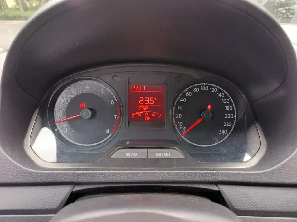 Volkswagen Jetta — миниатюра 7