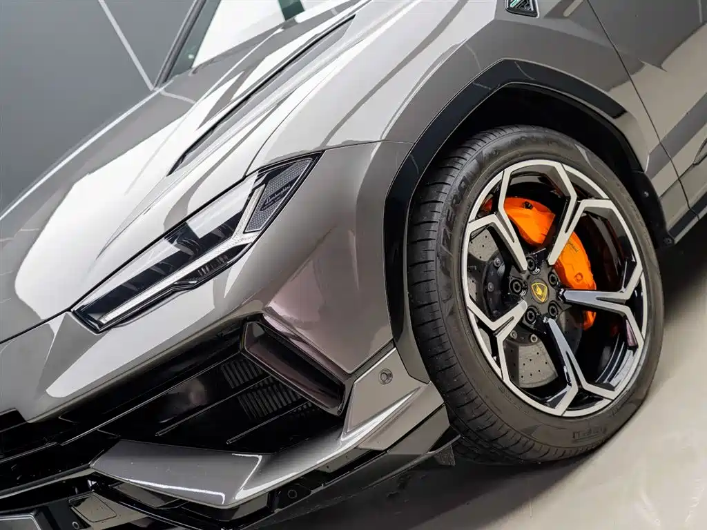 Lamborghini Urus 2023 4.0T V8 S
