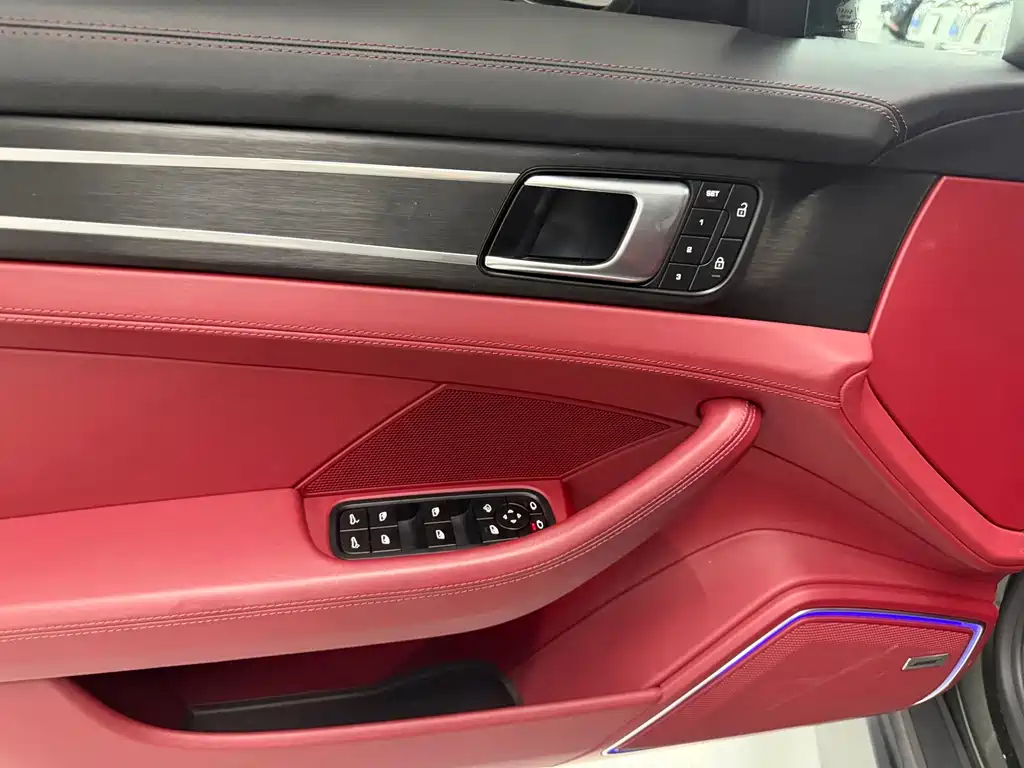 Porsche Panamera — миниатюра 15