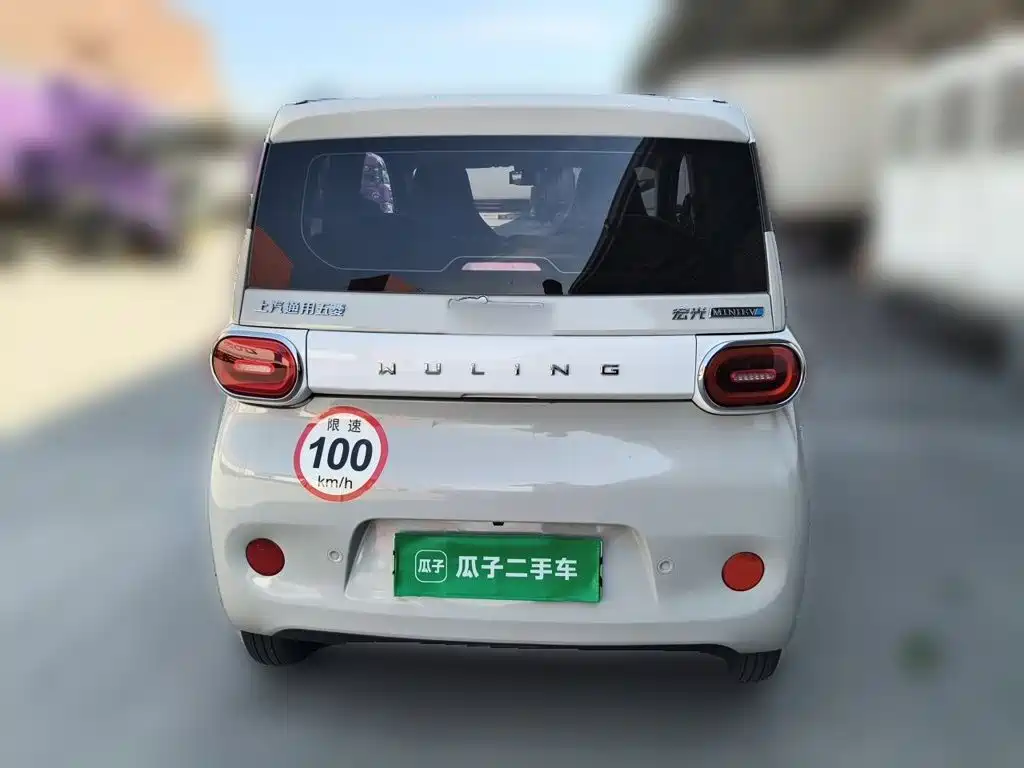 Wuling MINIEV — миниатюра 3