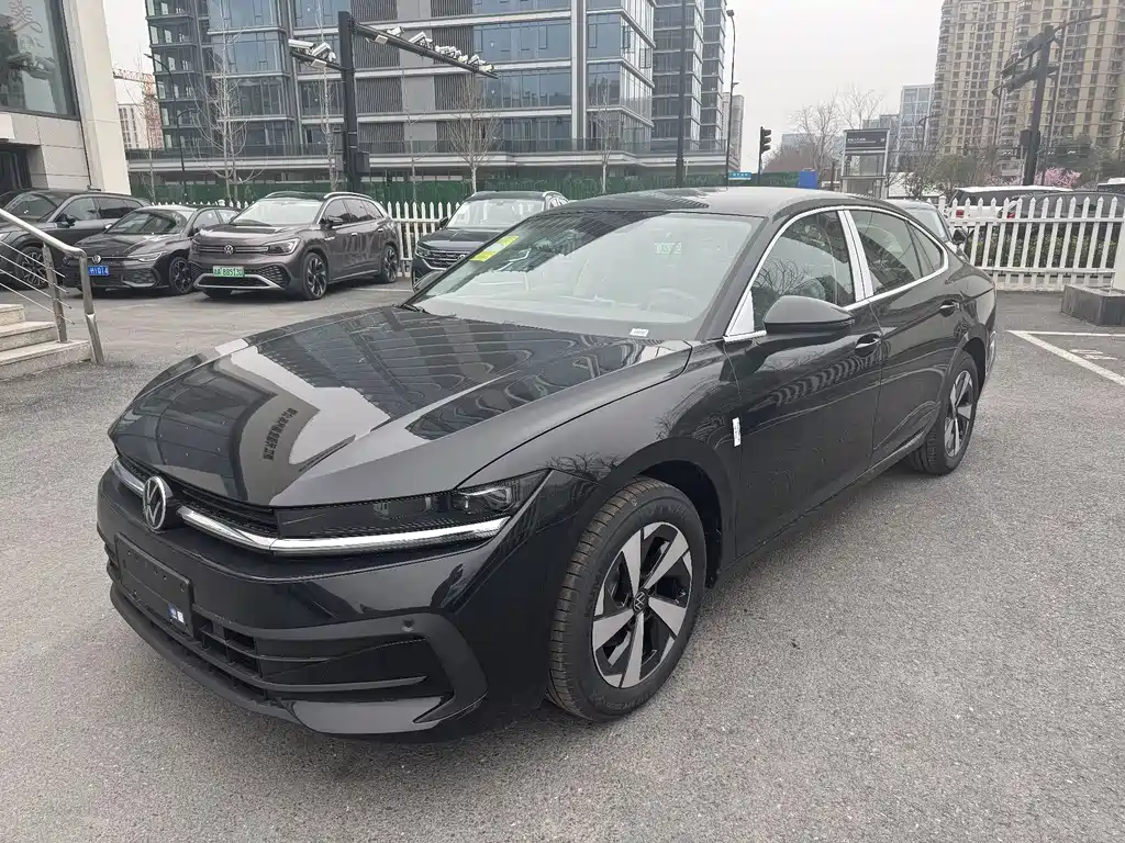 Volkswagen Magotan 0