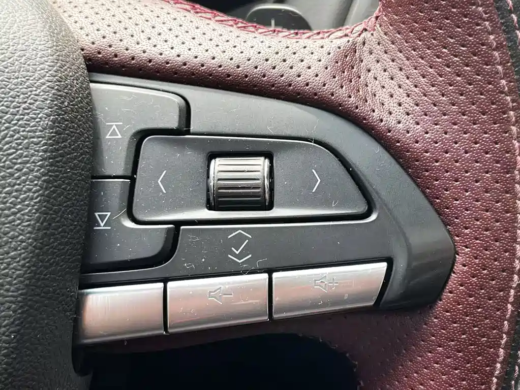 Cadillac CT4 — миниатюра 17