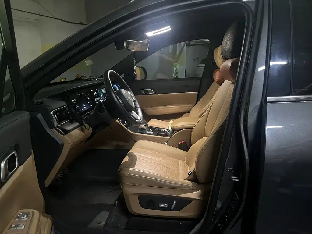 Li Auto Li ONE — миниатюра 3