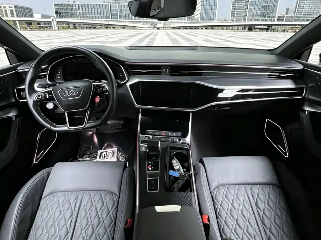 Audi A7L — миниатюра 5