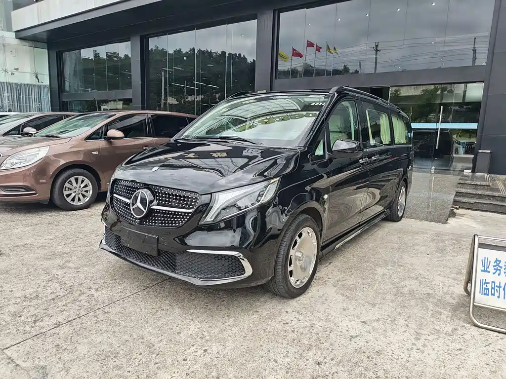 Mercedes-Benz Vito — миниатюра 2