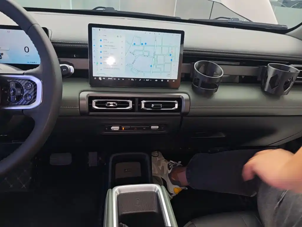 Baojun Yueye Plus — миниатюра 9