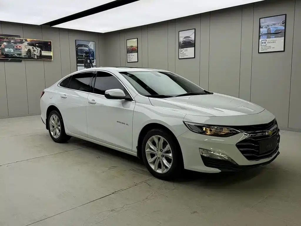 Chevrolet Malibu XL — миниатюра 3