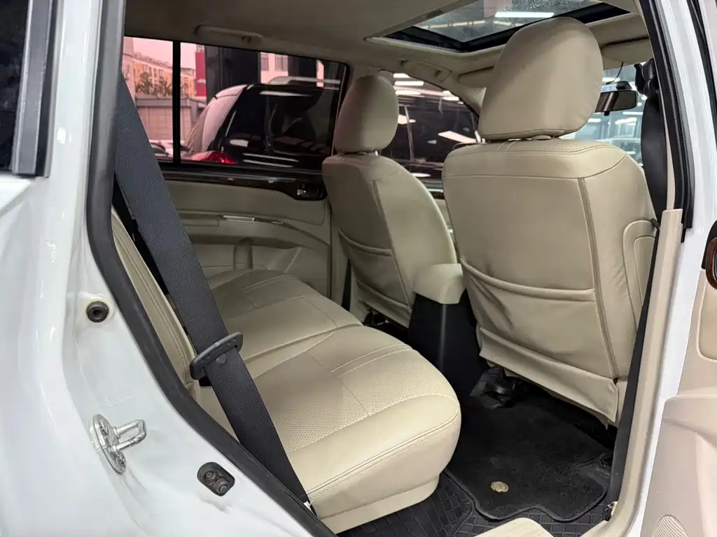 MITSUBISHI PAJERO JINCHANG