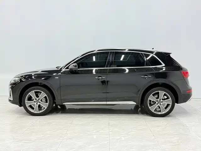 Audi Q5L — миниатюра 7