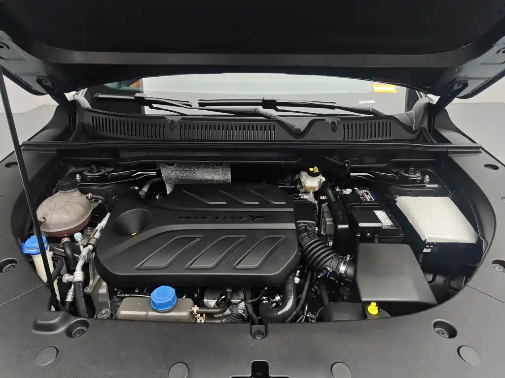 Changan Changan CS75PLUS — миниатюра 9