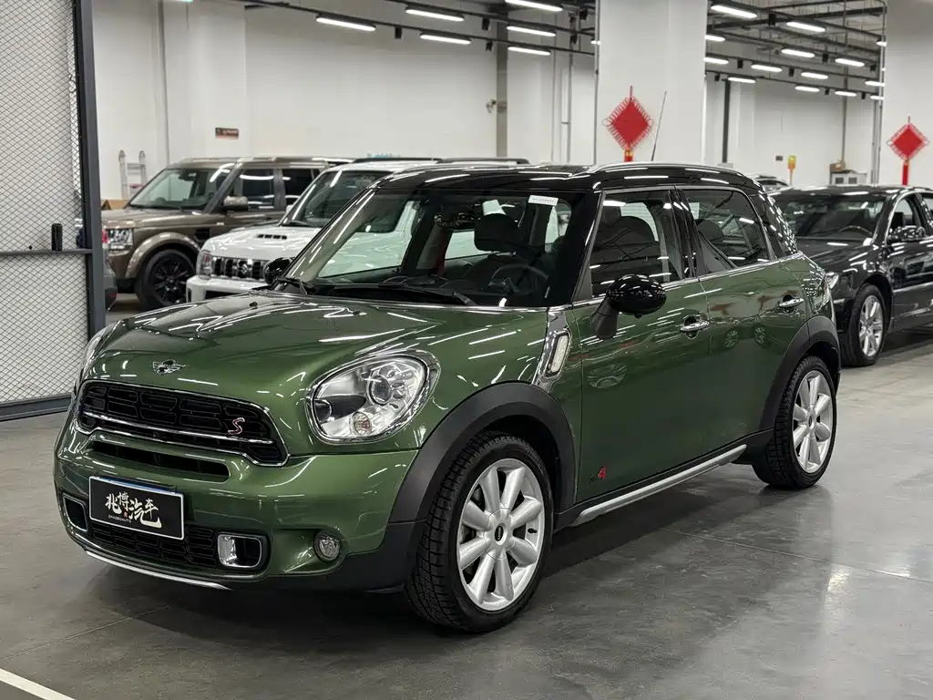 Mini Mini Countryman 2016