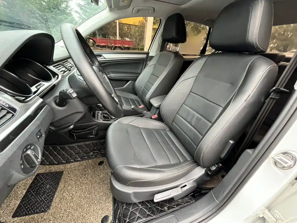 Volkswagen Bora — миниатюра 17
