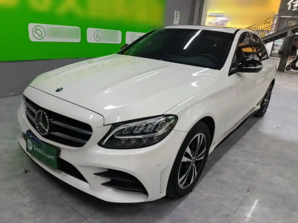 Mercedes-Benz C-Class — миниатюра 2