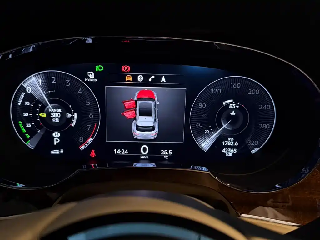 BENTLEY TIMYUE PLUG IN HYBRID