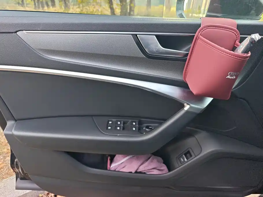 Audi A6L — миниатюра 7