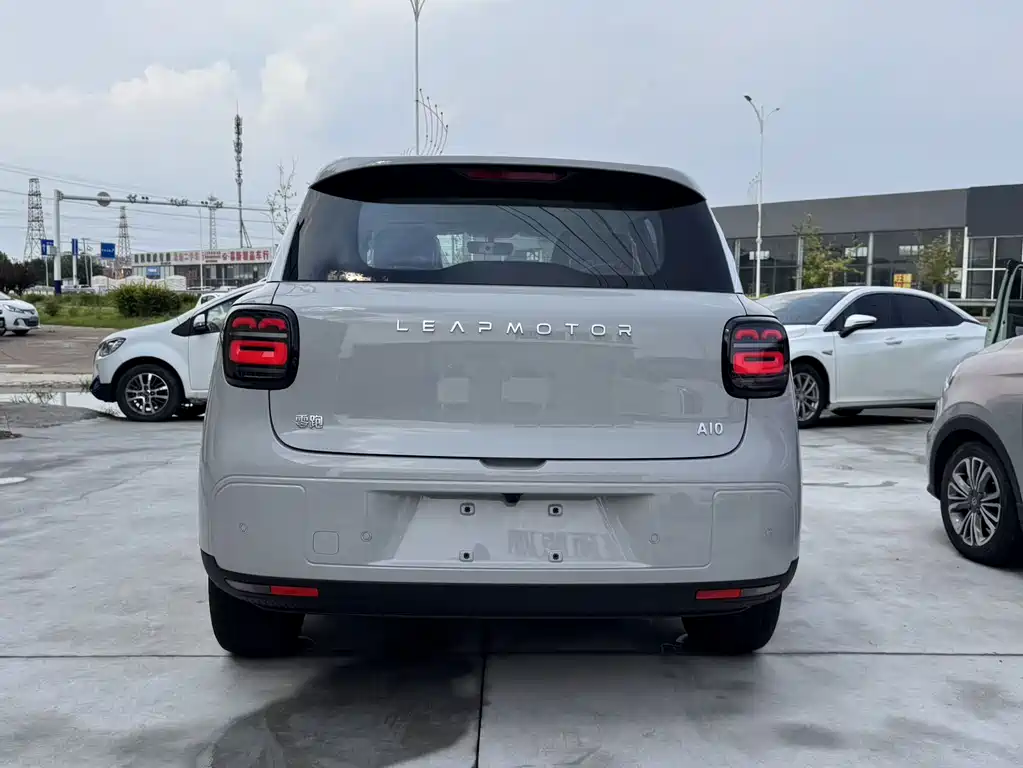 Leapmotor A10 - фото 8