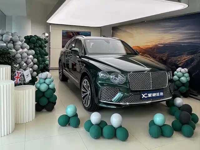 BENTLEY TIMYUE PLUG IN HYBRID 2022