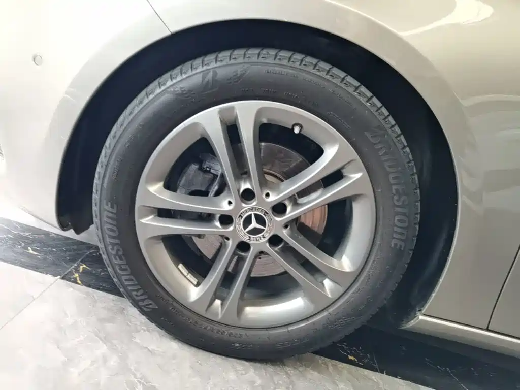 Mercedes-Benz A-Class (Import) — миниатюра 23
