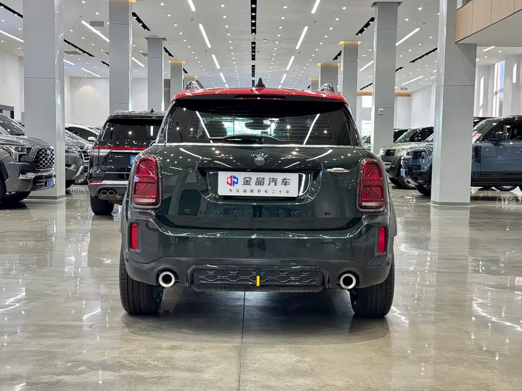 MINI JCW COUNTRYMAN