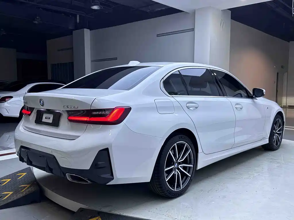 BMW 3 Series — миниатюра 7