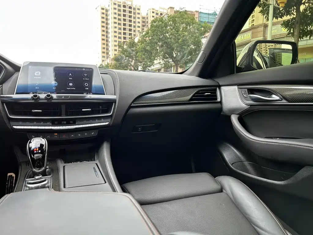 Cadillac CT5 — миниатюра 20