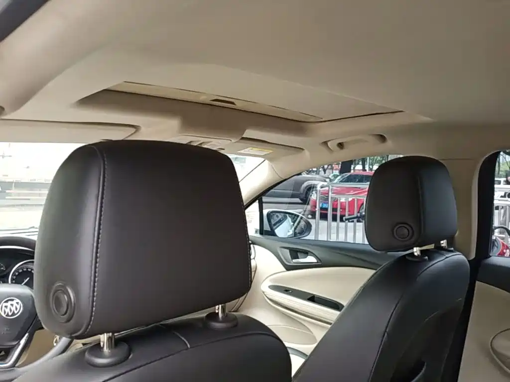 Buick Verano — миниатюра 18