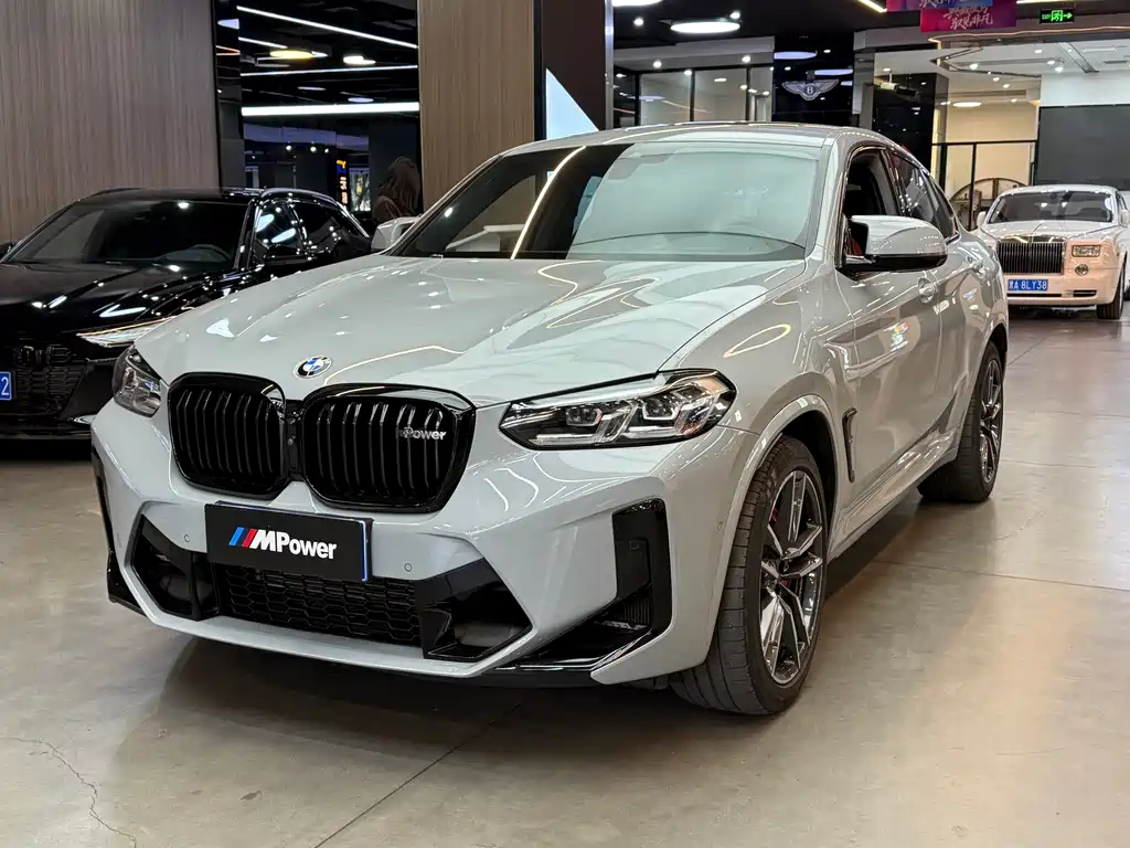 BMW X4 M