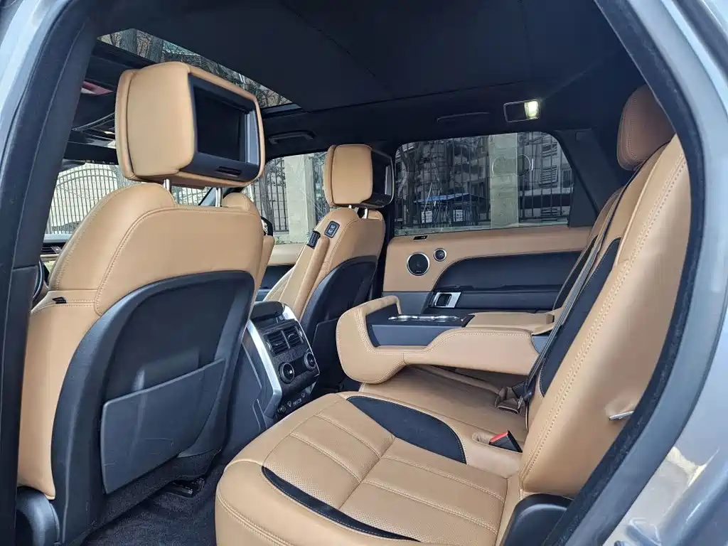 Land Rover Sport — миниатюра 5