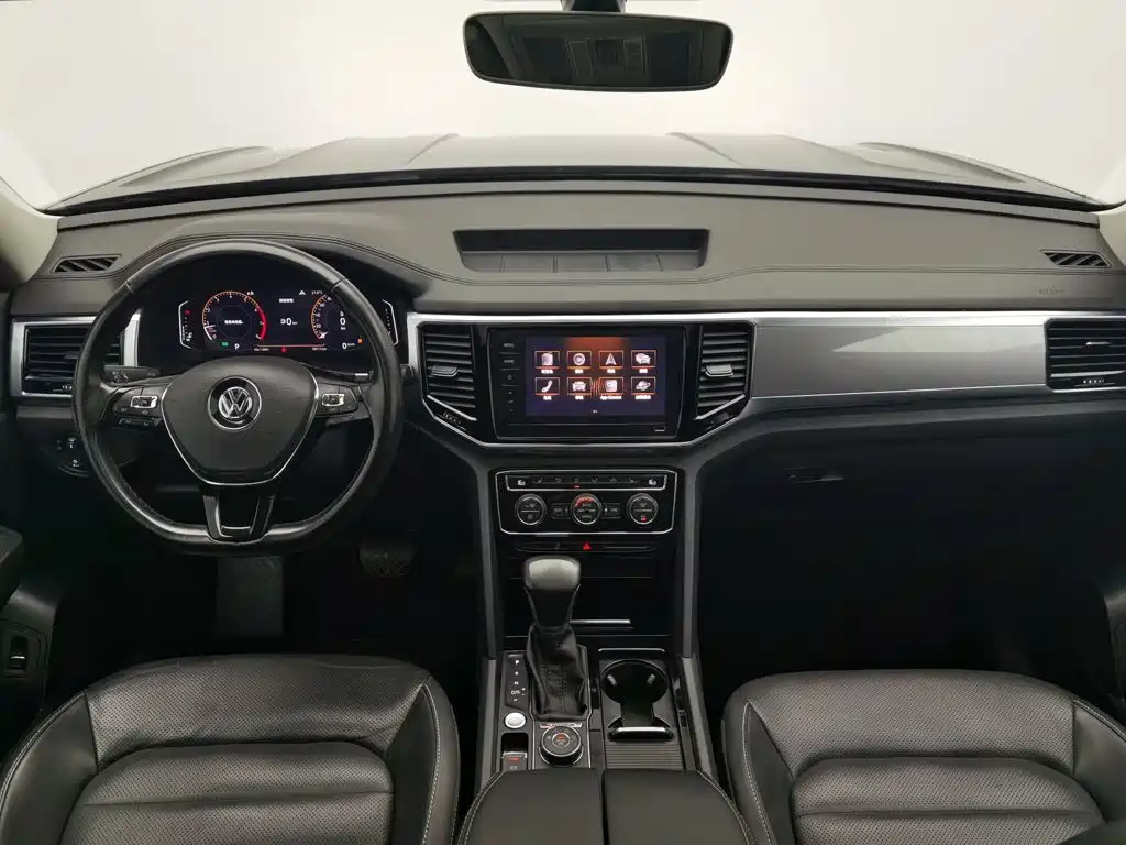 Volkswagen Teramont — миниатюра 5