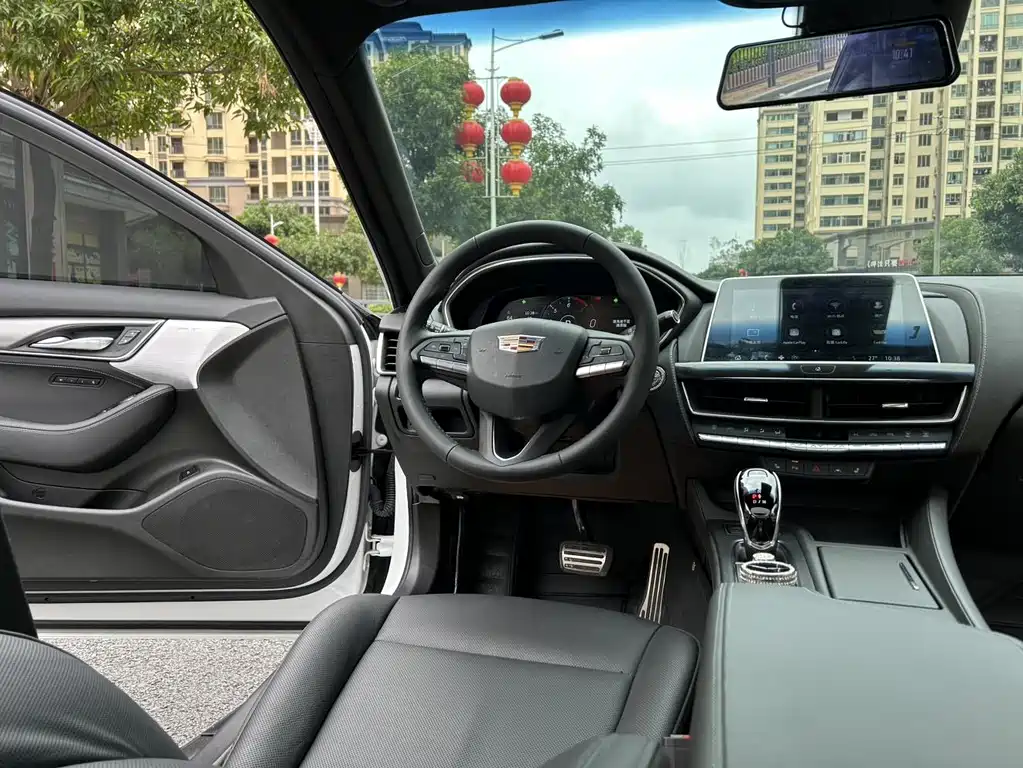 Cadillac CT5 — миниатюра 29