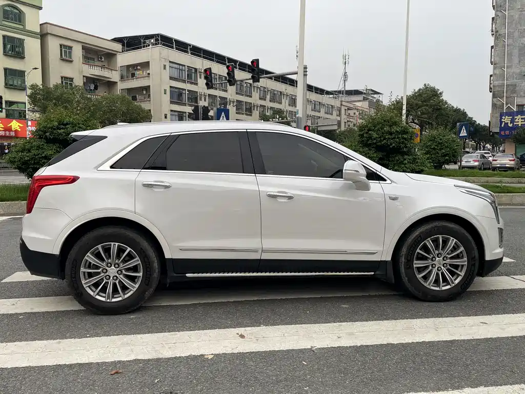 Cadillac XT5 — миниатюра 21