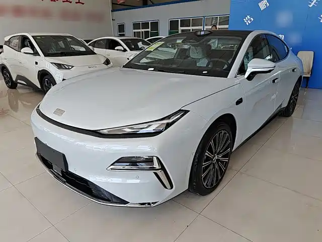 2026 Geely Galaxy Xingyao 8
