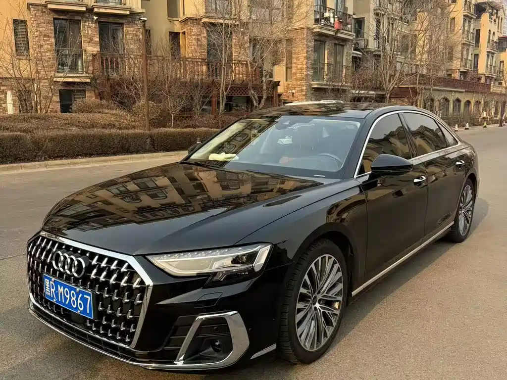 Audi A8 2024