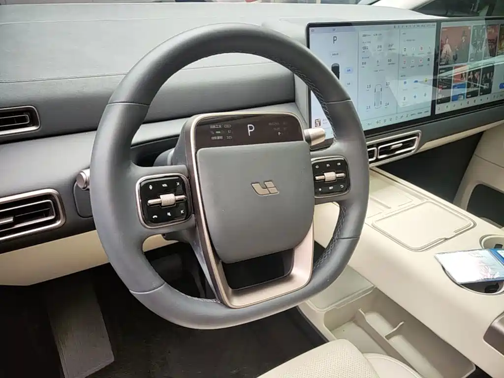 Li Auto Li MEGA — миниатюра 11