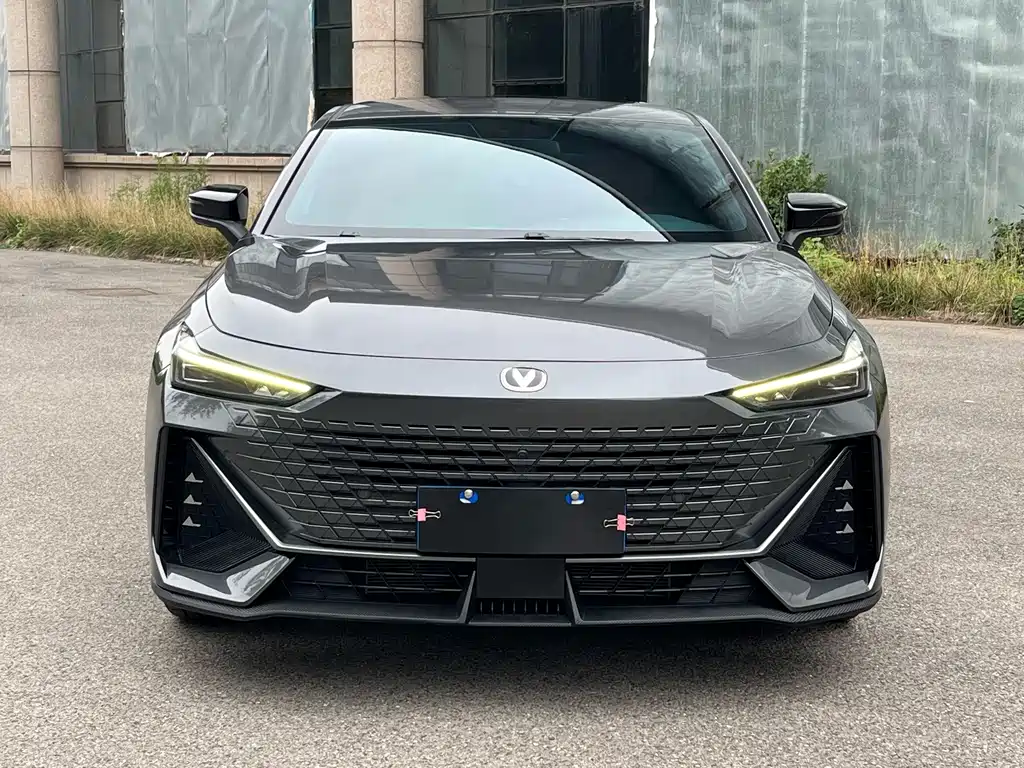 Changan UNI-V — миниатюра 2