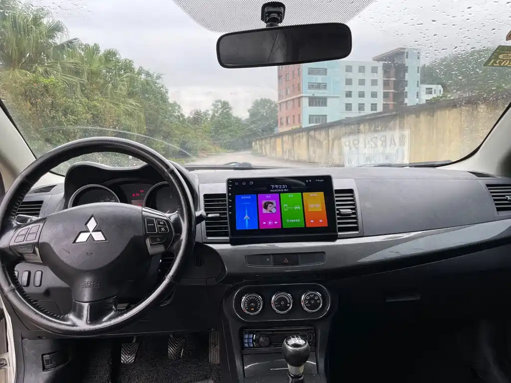 Mitsubishi Lancer EX — миниатюра 5