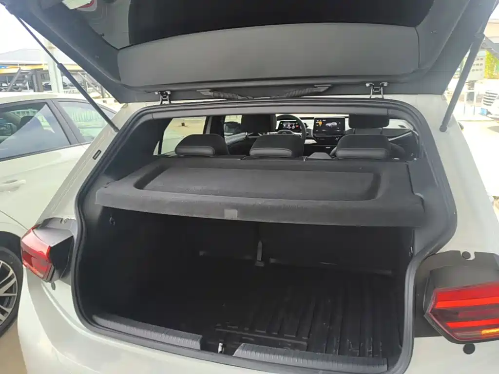 Volkswagen ID.3 — миниатюра 19