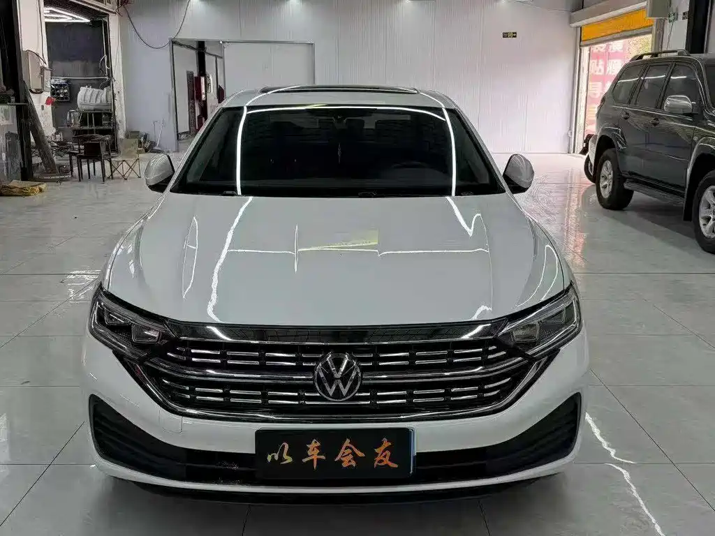 Volkswagen Sagitar — миниатюра 2