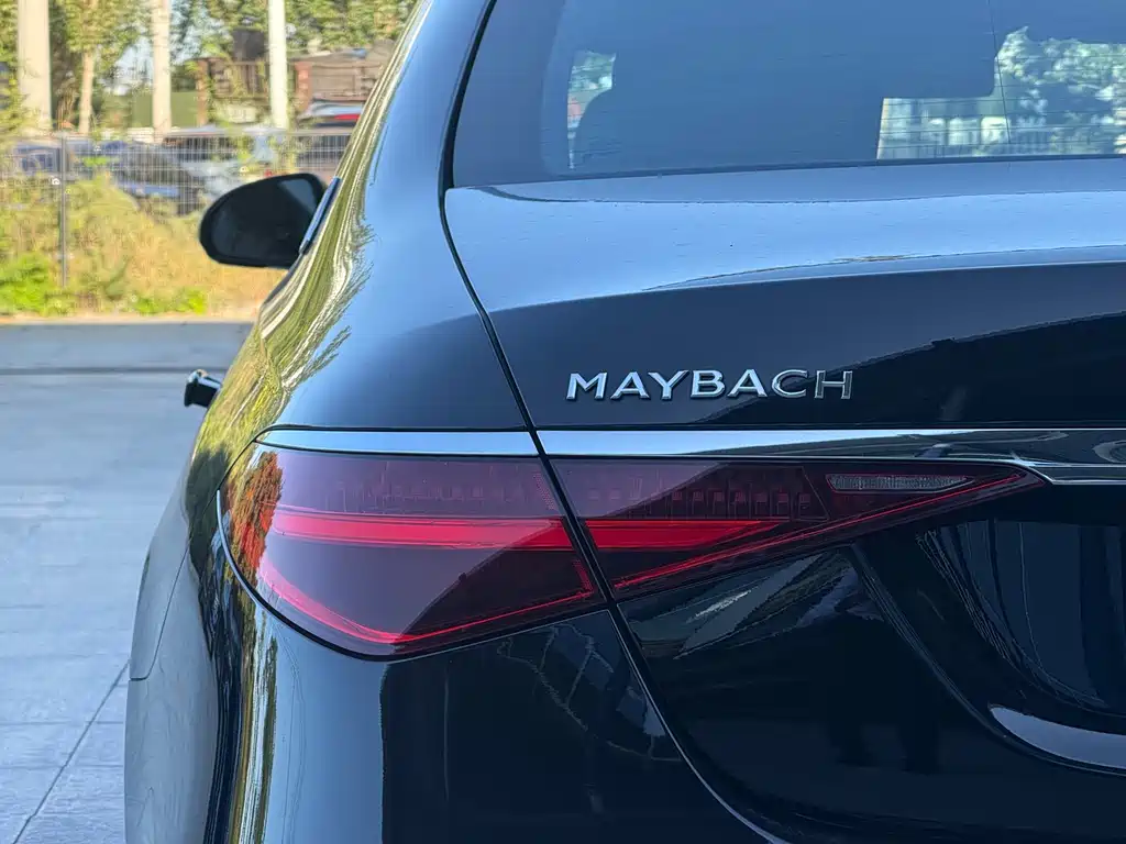 Mercedes-Benz S-Class — миниатюра 10
