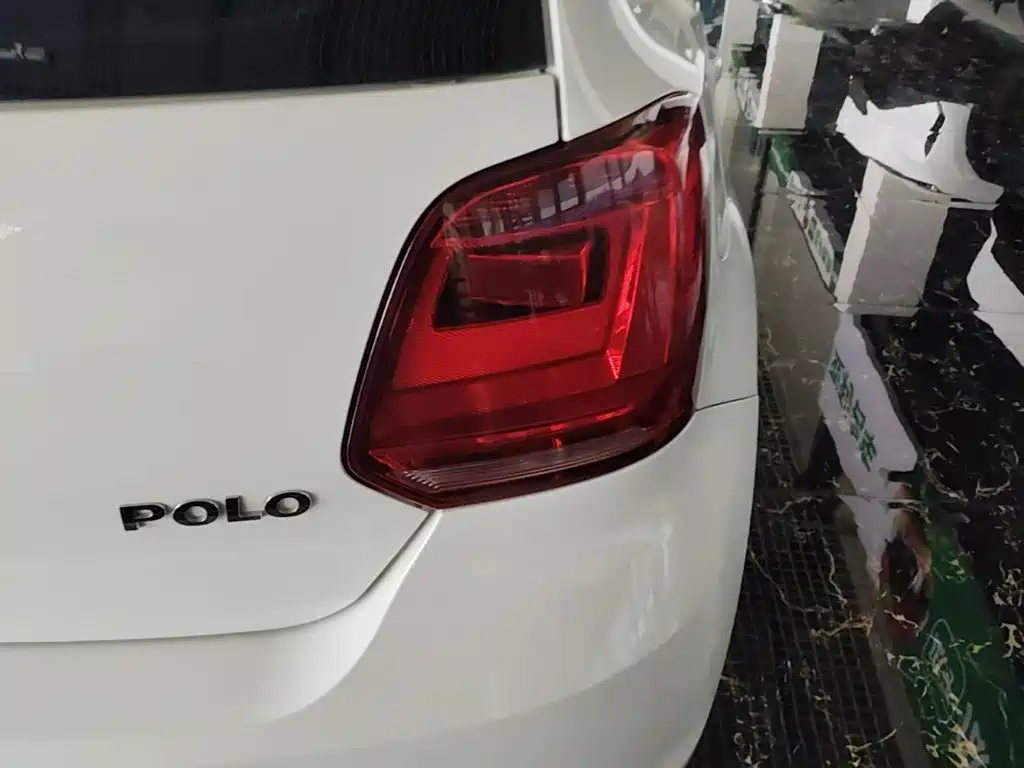 Volkswagen Polo — миниатюра 8