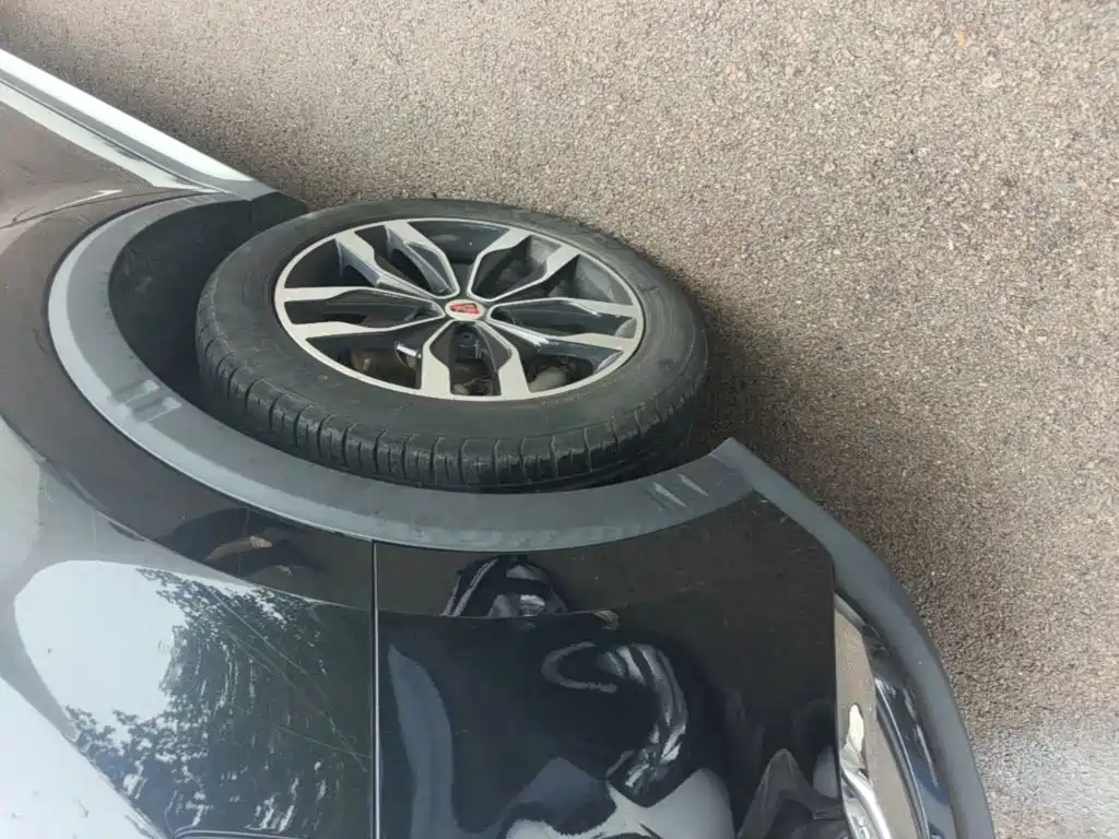 Roewe RX5 — миниатюра 23