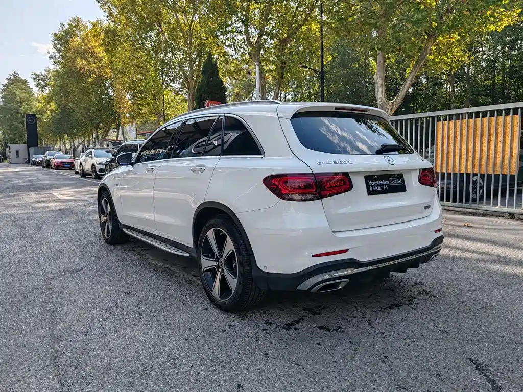 Mercedes-Benz GLC — миниатюра 3
