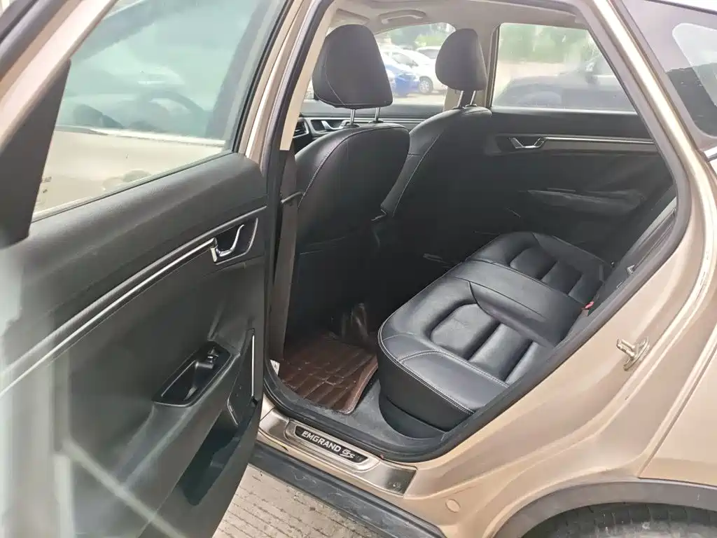 Geely Emgrand GS — миниатюра 15