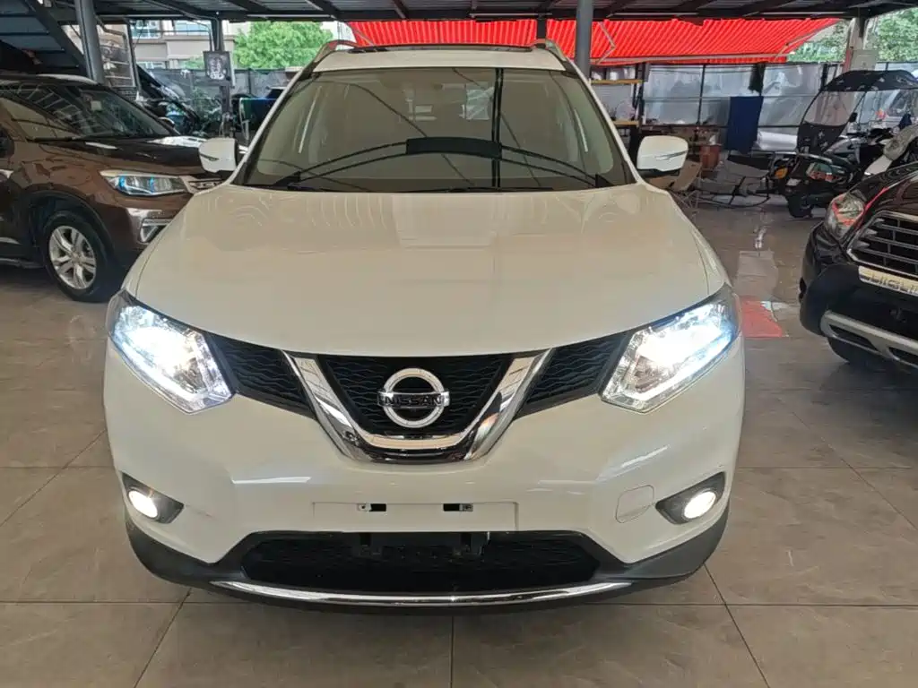 Nissan X-Trail — миниатюра 3