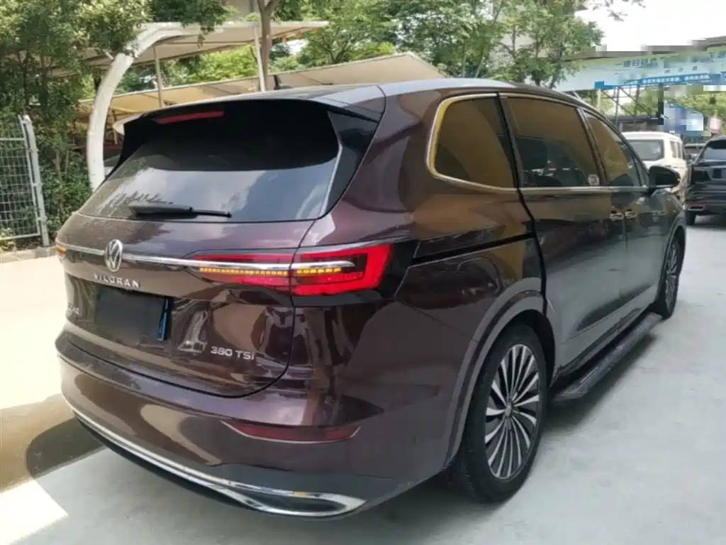 Volkswagen Viloran 2020 380TSI Flagship