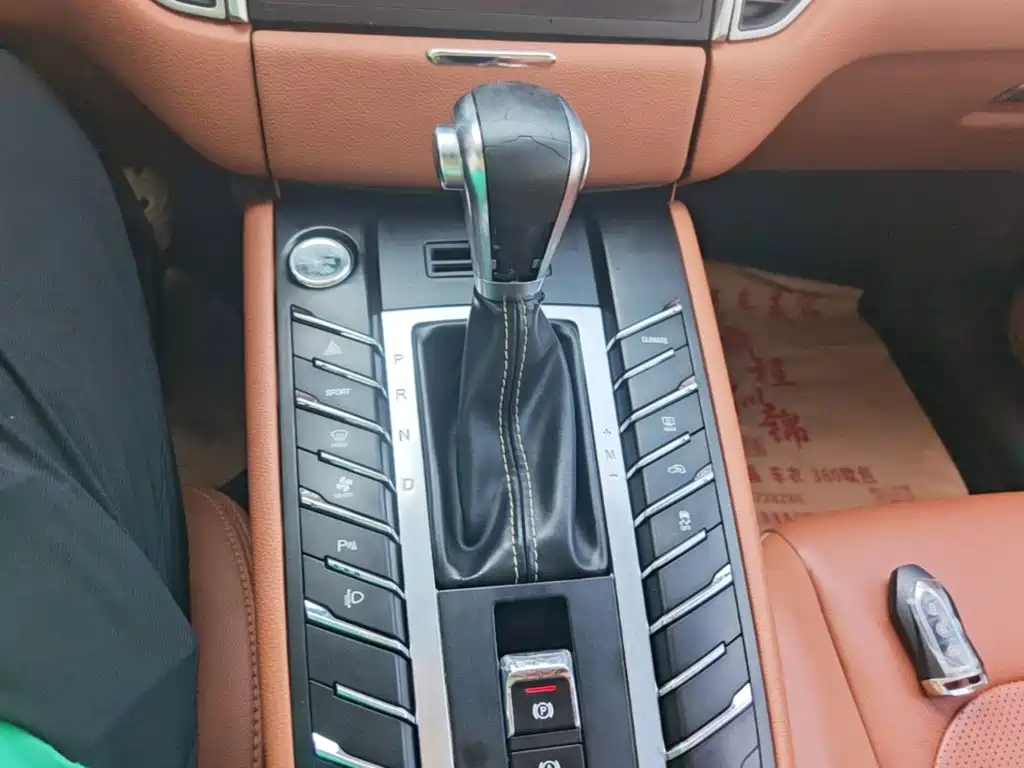 Zotye Zotye SR9 — миниатюра 14