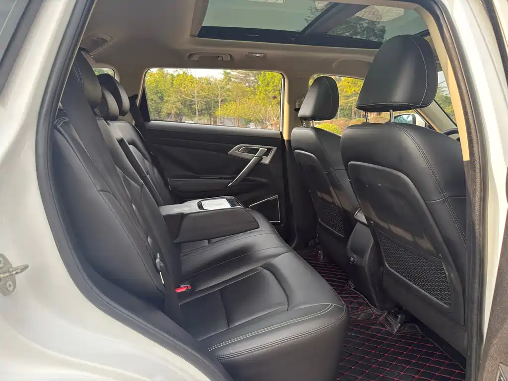 GEELY AUTOMOBILE BOYUE