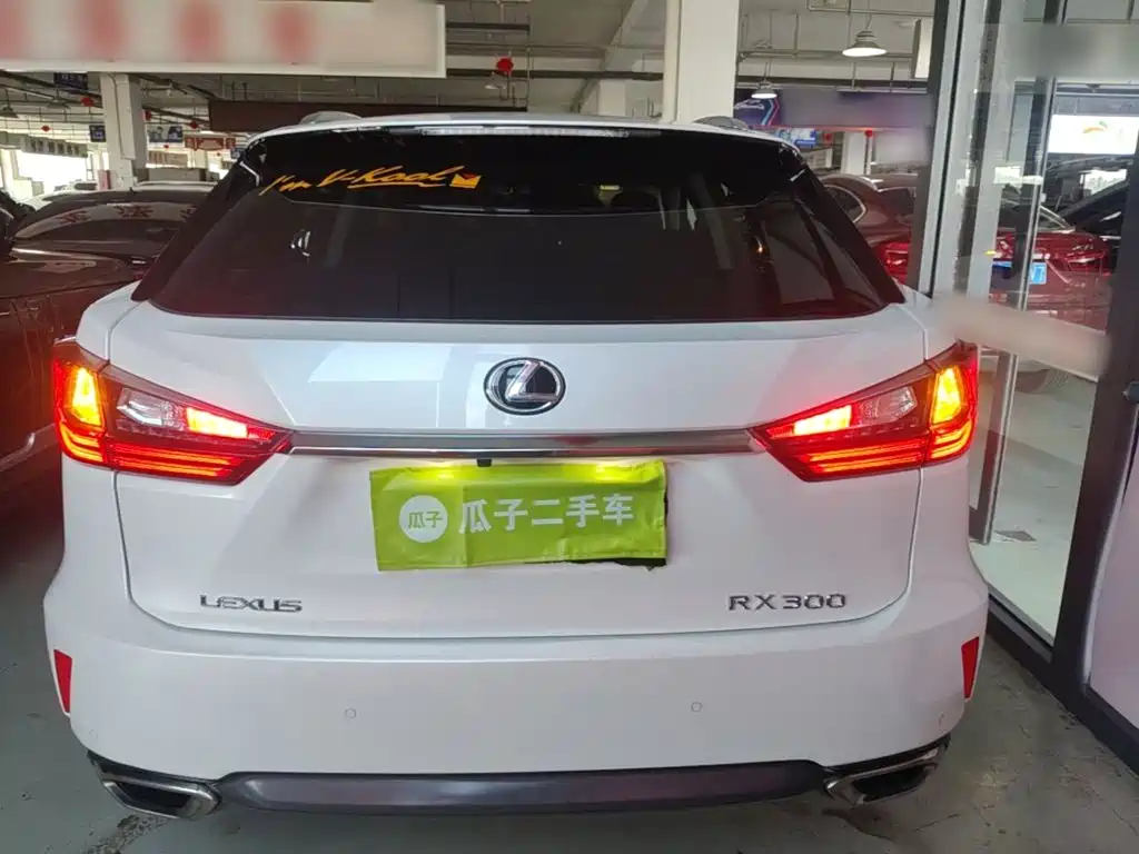 Lexus RX — миниатюра 6